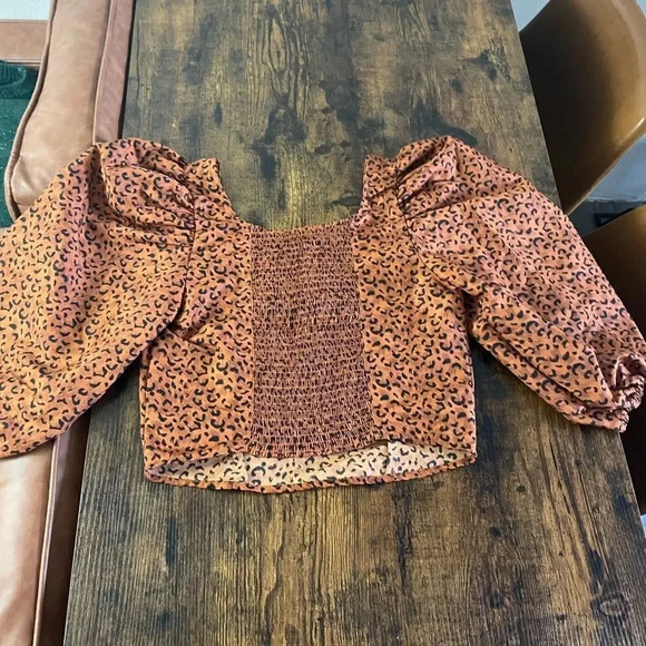 Levi’s KAILA PUFF SLEEVE BLOUSE - Picture 6 of 11